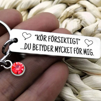 Kör säkert - Birthstone nyckelring