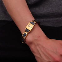 Walk with Lord - Armband - Guld